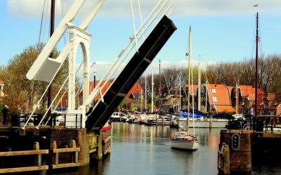 ಸಾವಿರ ಸಾವಿರ ಸೇತುವೆಗಳ ನಗರಿ:ಸೀಮಾ ಅಂಕಣ