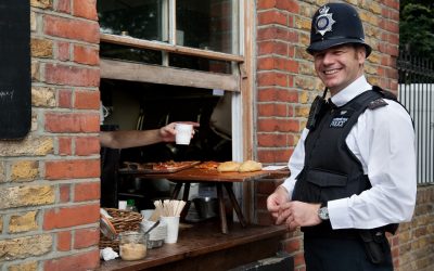 ಇಂಗ್ಲೆಂಡಿನ ಪೋಲೀಸರ ಕರ್ತವ್ಯಗಳೂ ಮತ್ತು ಕಷ್ಟಸುಖಗಳೂ