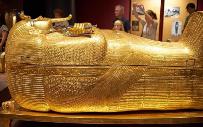 ಮಹಾನತೆಯ ಅಹಂಕಾರದ ಹುಂಬತನ: ಶೇಷಾದ್ರಿ ಗಂಜೂರು ಅಂಕಣ