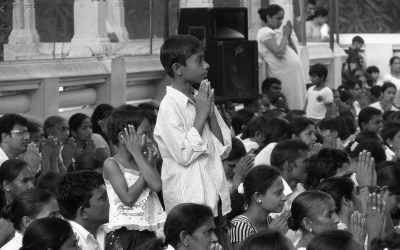 ತೂಗುವ ಕನಸೇ ಕಣ್ಣಲಿ ನಿಲ್ಲು ನಾಳೆಗೂ ಮಿಗಲಿ ಸವಿಬಾಳು
