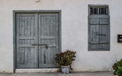 ‘ತವರಿಗೂ ಒಂದು ತವರು ಹಿಂಬಾಗಿಲು’