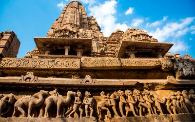 ದೇವಾಲಯಗಳಲ್ಲಿ ಮಿಥುನ ಶಿಲ್ಪಗಳು