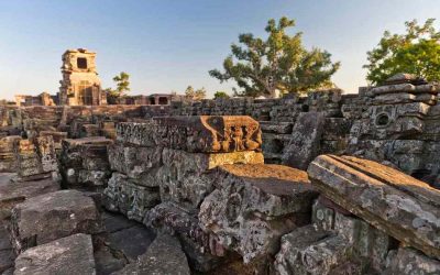 ಮೌರ್ಯರ ಕಾಲದ ಆಡಳಿತ ಮತ್ತು ಮತ ಸ್ಥಾಪನೆಗಳು