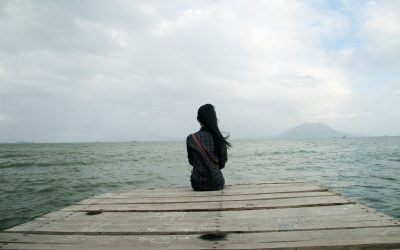 ಗಾಢವಾಗಿ ಆವರಿಸಿಕೊಂಡ ಸಾವಿನ ಚಾದರದೊಳಗಿಂದ…