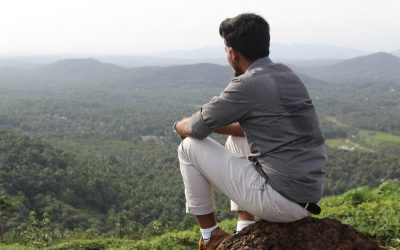 ಏನೋ ಹೇಳಬೇಕು…