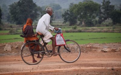 ಸಂಜೆಗಣ್ಣಿನ ಚೆಲುವು : ಎಲ್.ಜಿ.ಮೀರಾ ಲಲಿತ ಪ್ರಬಂಧ