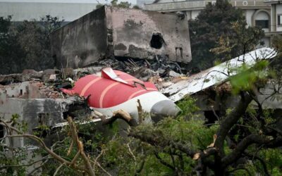 ಸತ್ಯ-ಮಿಥ್ಯಗಳ ಲೋಕವಿದು!: ಡಾ. ವಿನತೆ ಶರ್ಮಾ ಅಂಕಣ