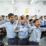 ಕೋಮಾವೂ, ಮಂಜನ ಚಕ್ಕುಲಿಯೂ… : ವಿನಾಯಕ ಅರಳಸುರಳಿ ಅಂಕಣ