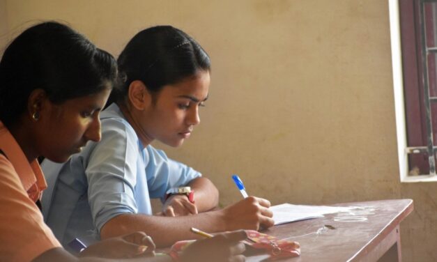 ಎರಡು-ನಾಲಿಗೆಗಳ ನಡುವೆ ನಾನು!: ಸುಕನ್ಯಾ ಕನಾರಳ್ಳಿ ಅಂಕಣ